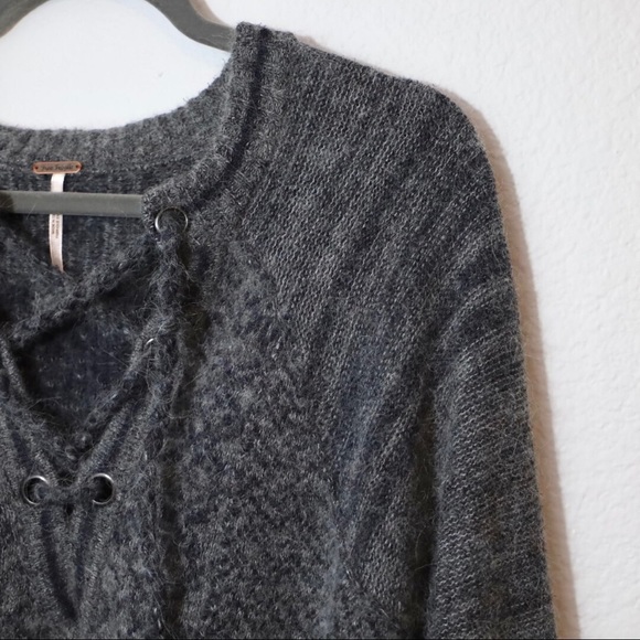 \Free People\• Cozy Wool Sweater - Picture 2 of 11